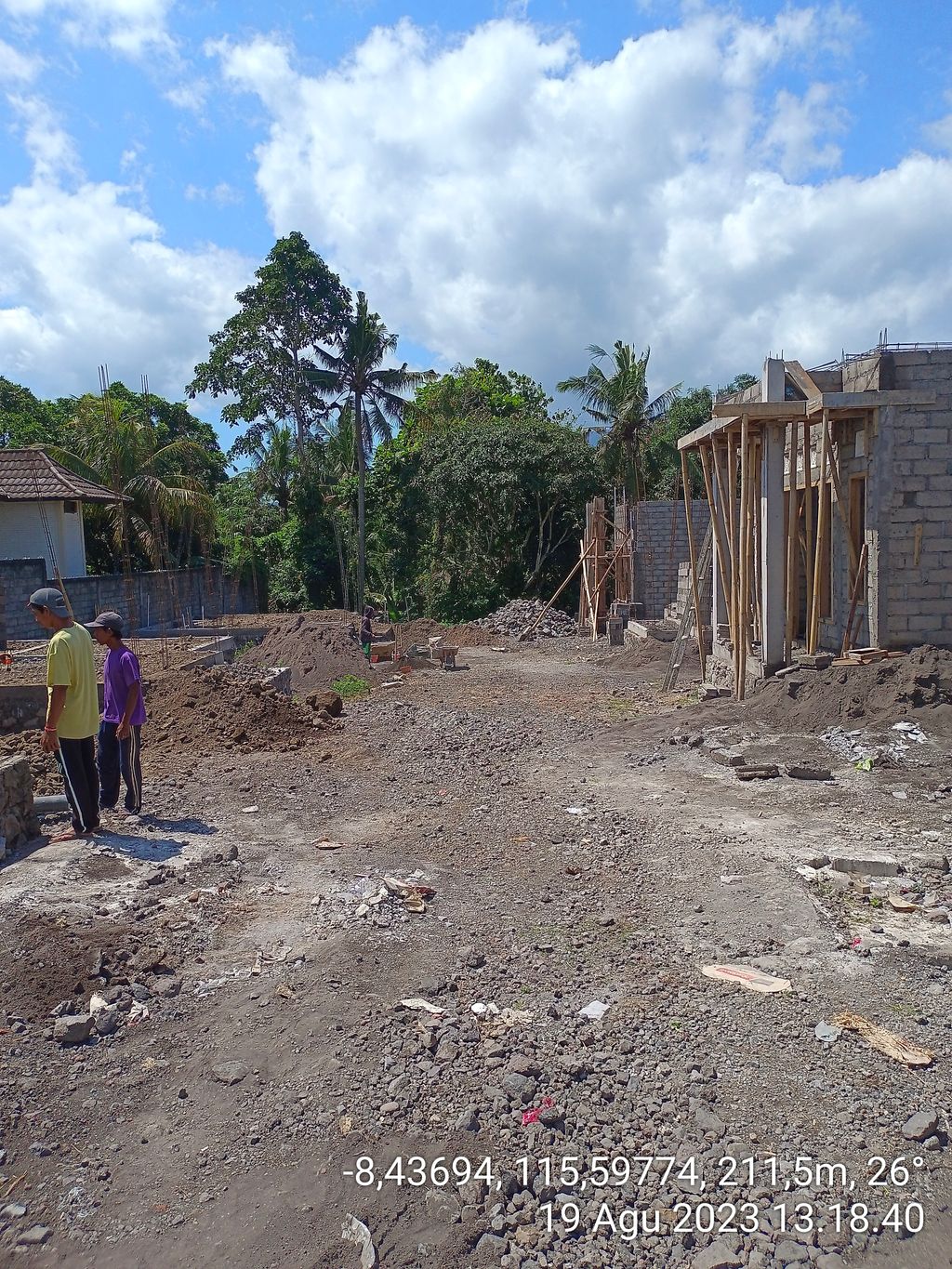 foto posisi tengah perumahan Karang Karunia