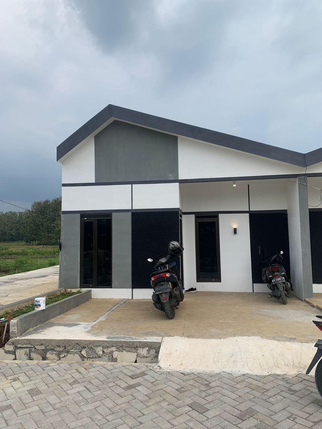 foto tampak rumah tipe 30/66 perumahan GRIYA KANZU SUKOHARJO