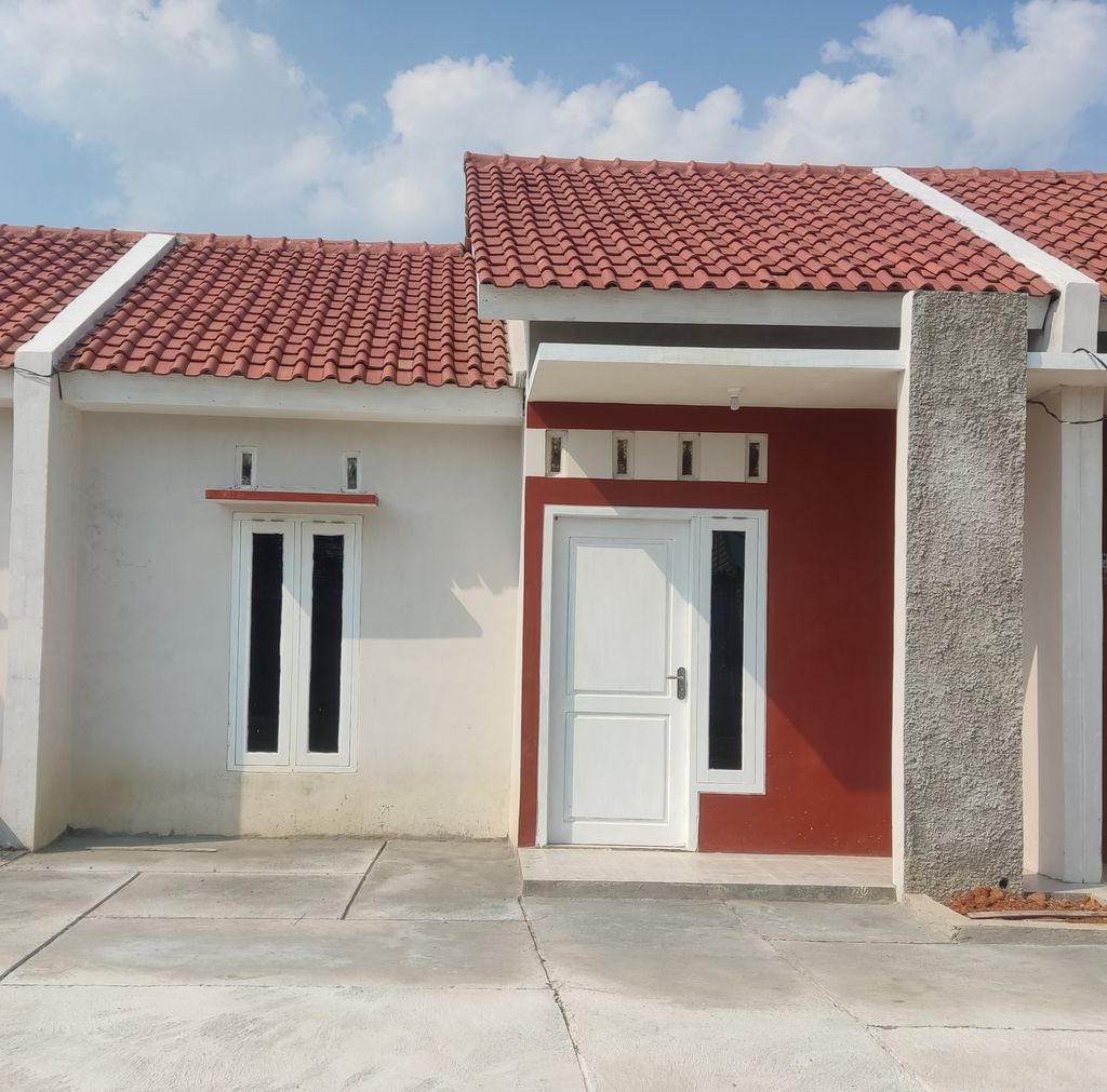foto tampak rumah tipe 35/72 perumahan MAGERSARI RESIDENCE