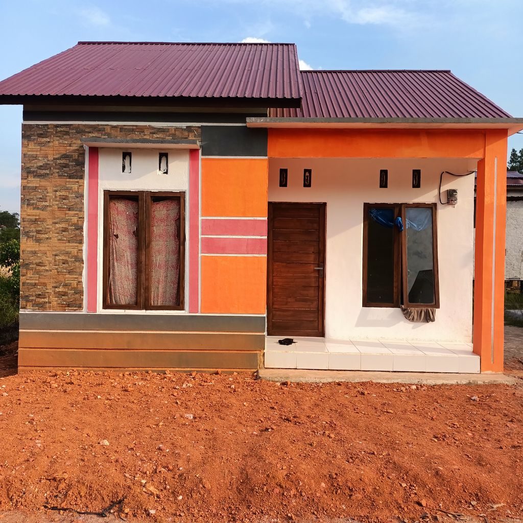 foto contoh rumah perumahan KINJIL PERMATA KHATULISTIWA 2