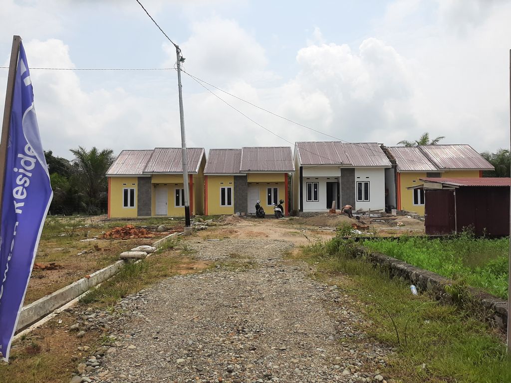 foto posisi tengah perumahan Newton Residence