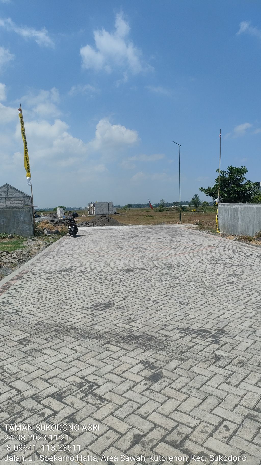 foto posisi tengah perumahan TAMAN SUKODONO ASRI