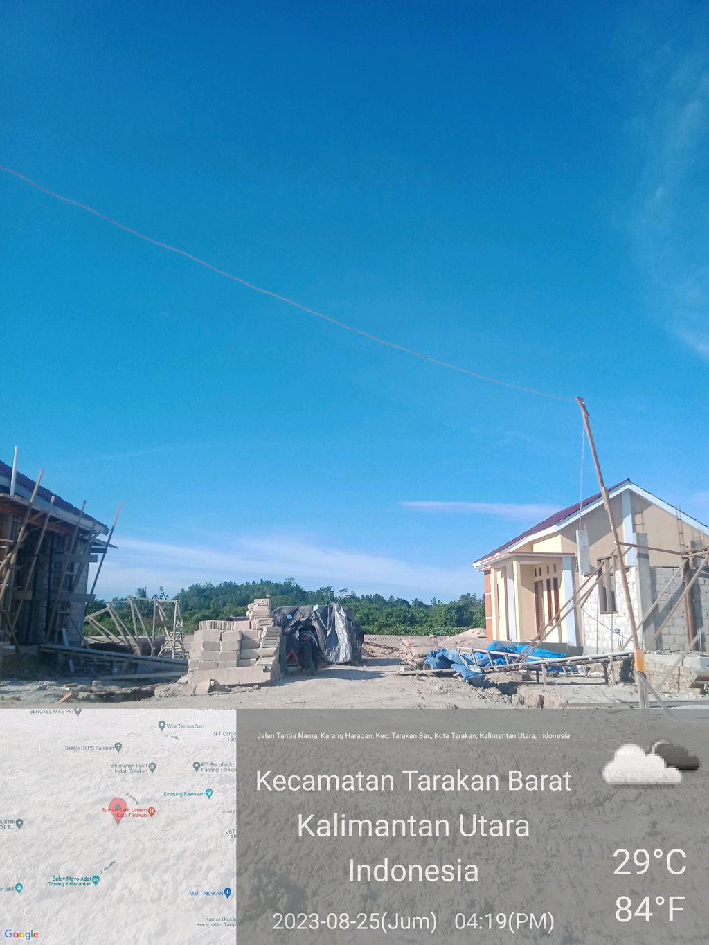 foto posisi tengah perumahan Martika Citra Residence