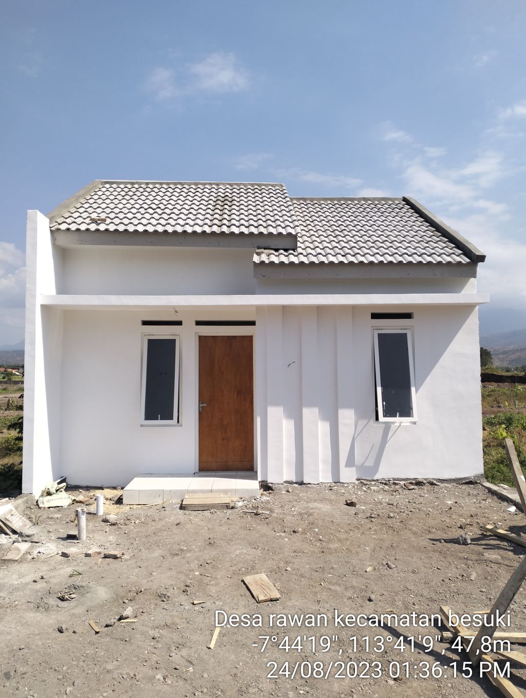 foto contoh rumah perumahan Fiffa Square