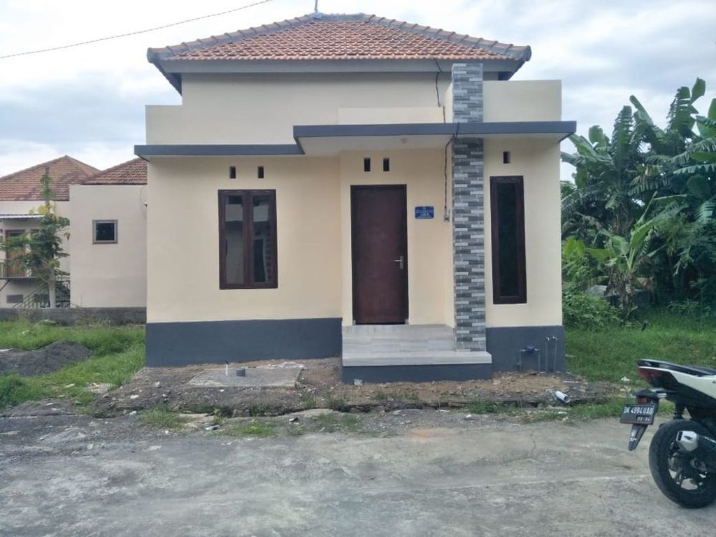 foto tampak rumah tipe subsidi perumahan grya adi panji asri perluasan