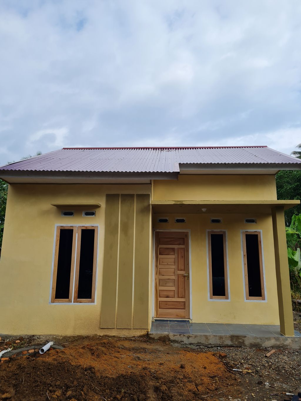 foto contoh rumah perumahan Perumahan alam damai residence