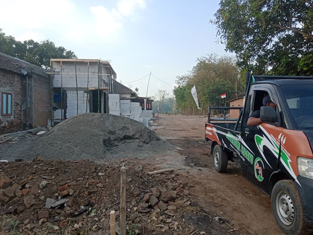 foto gerbang perumahan GRIYA BUMI SEDAYU 5 MANYARAN