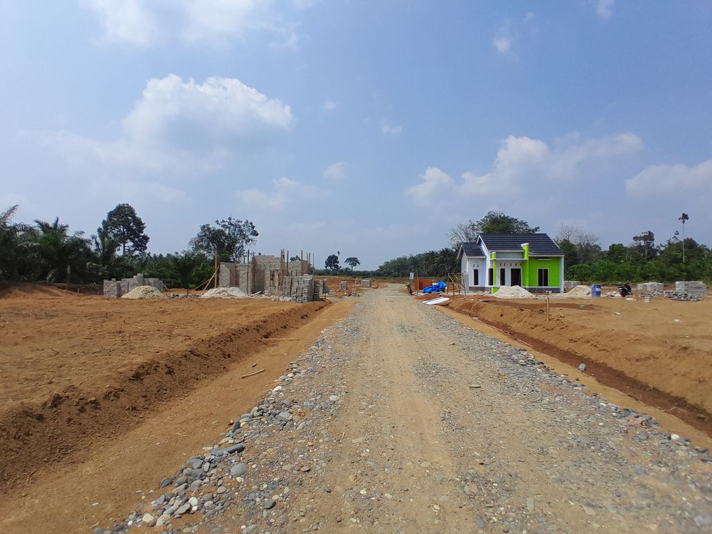 foto posisi tengah perumahan SWARNA BHUMI RESIDENT V