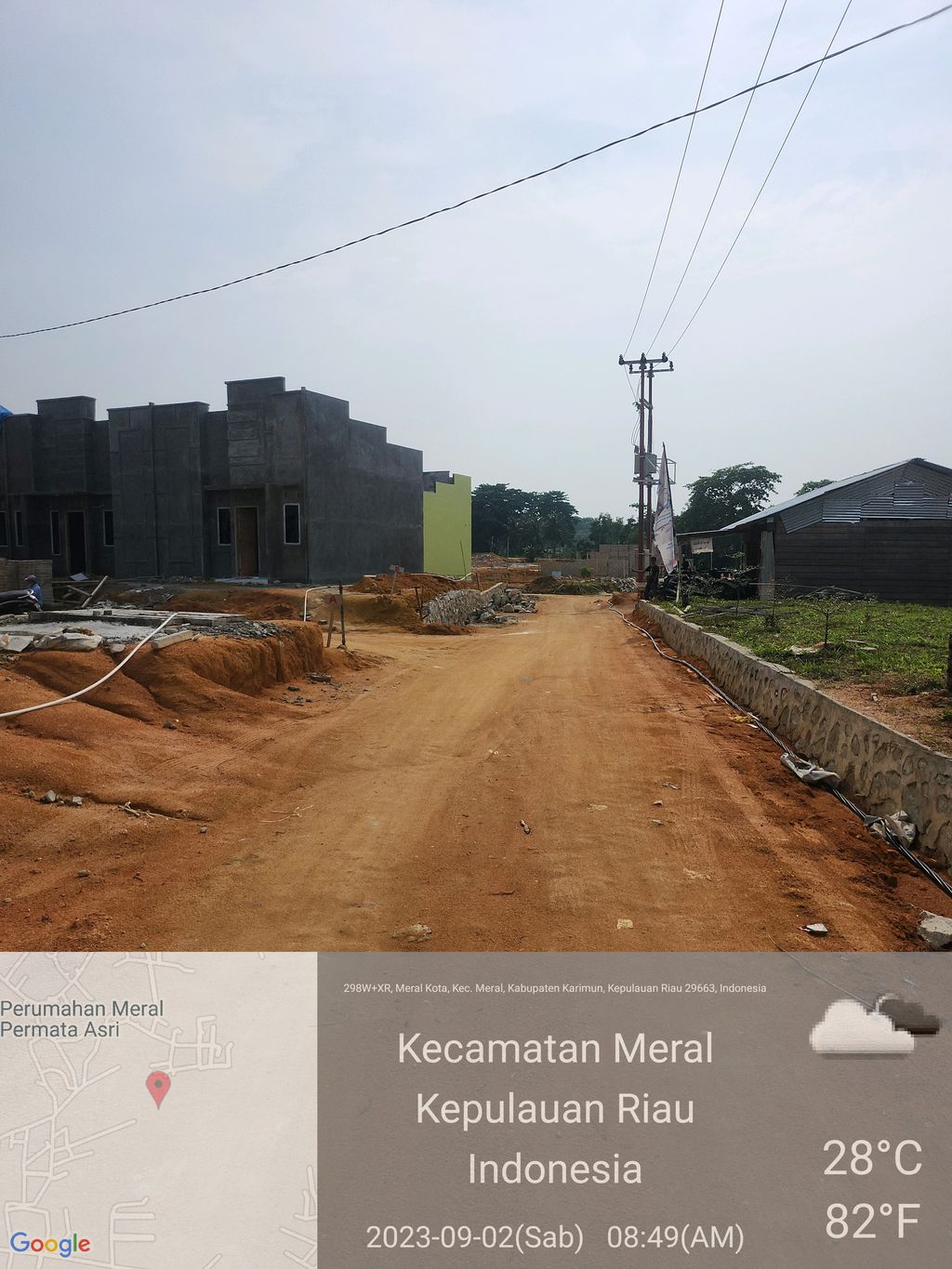 foto posisi tengah perumahan BUKIT NIRWANA INDAH