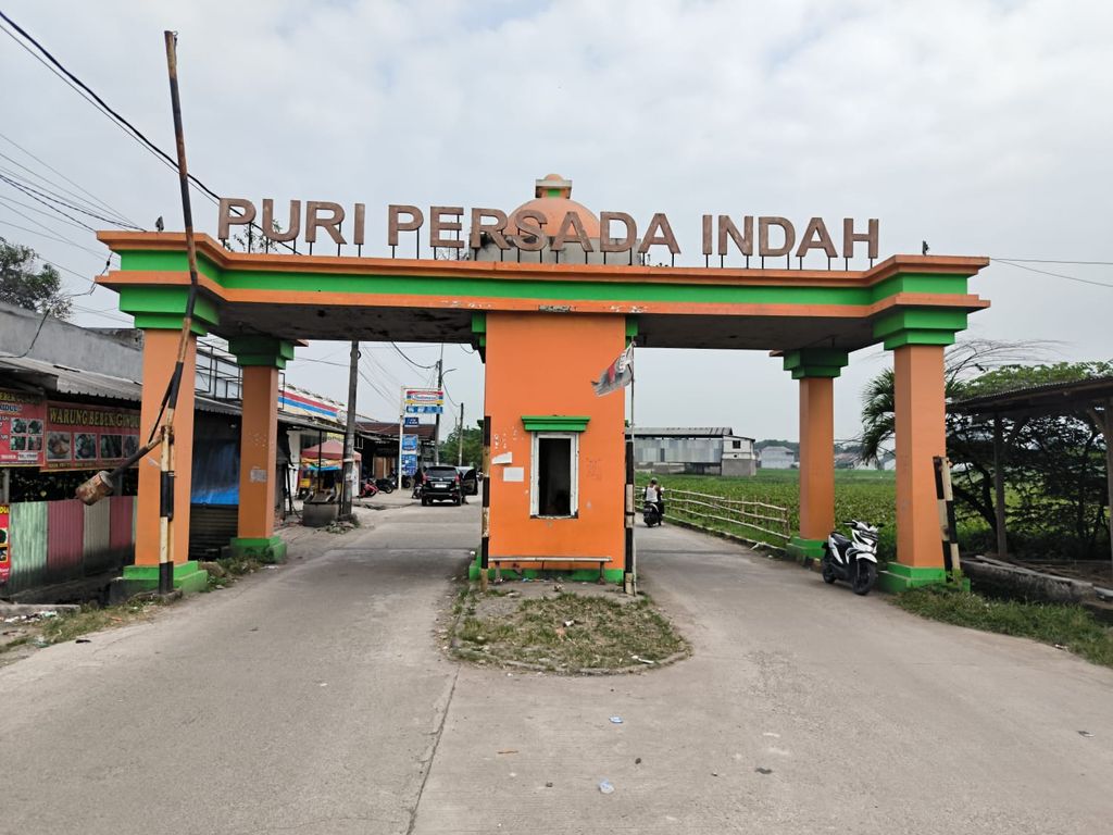 foto gerbang perumahan Puri Persada Indah (PPI)