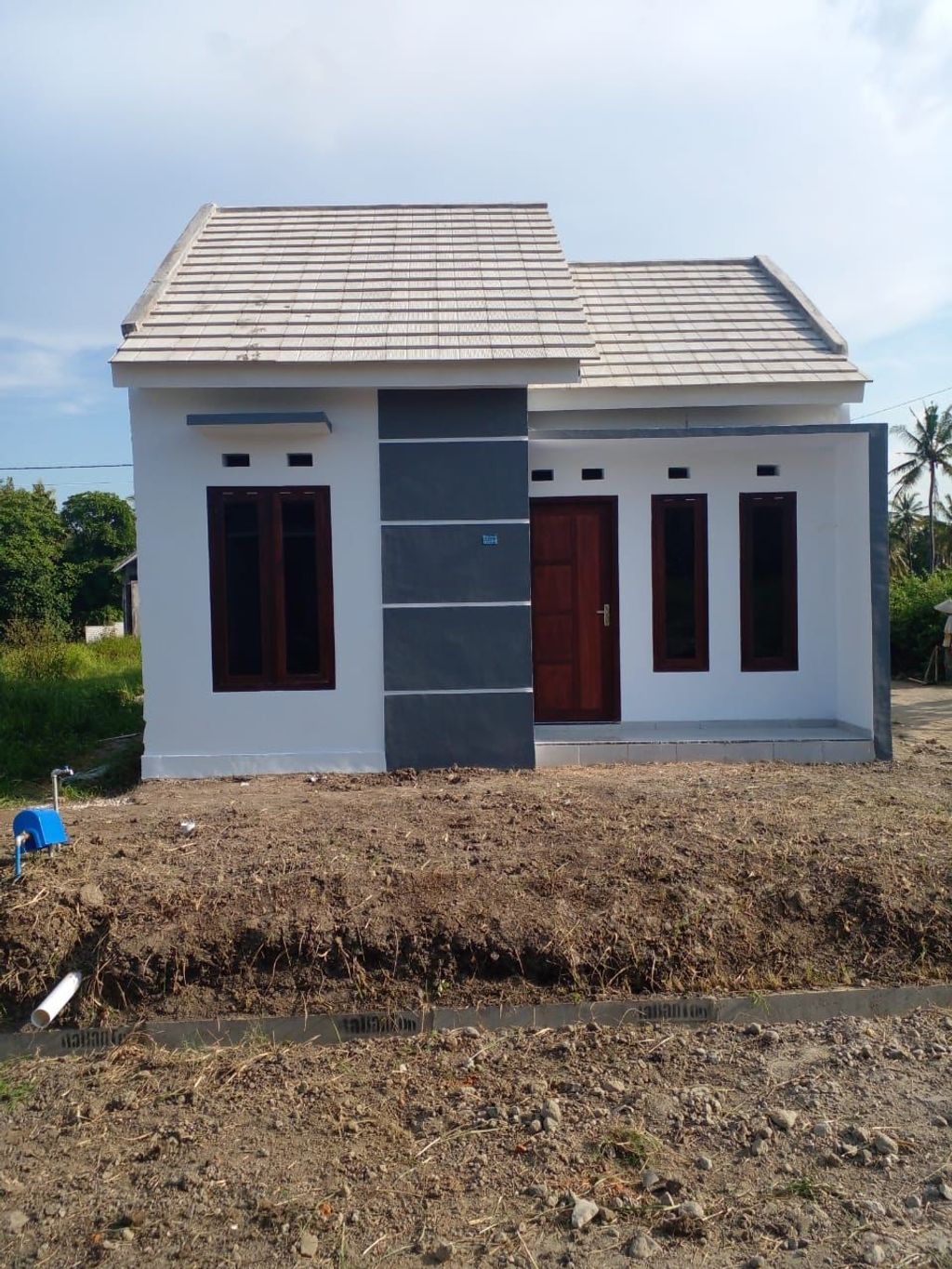 foto tampak rumah tipe 36 perumahan Perumahan Adi Mas Giri Residence