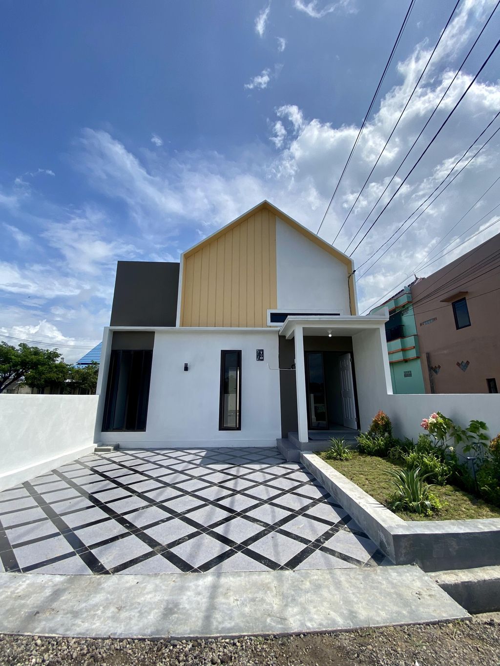 foto tampak rumah tipe 45/105 perumahan CITRA REGENCY