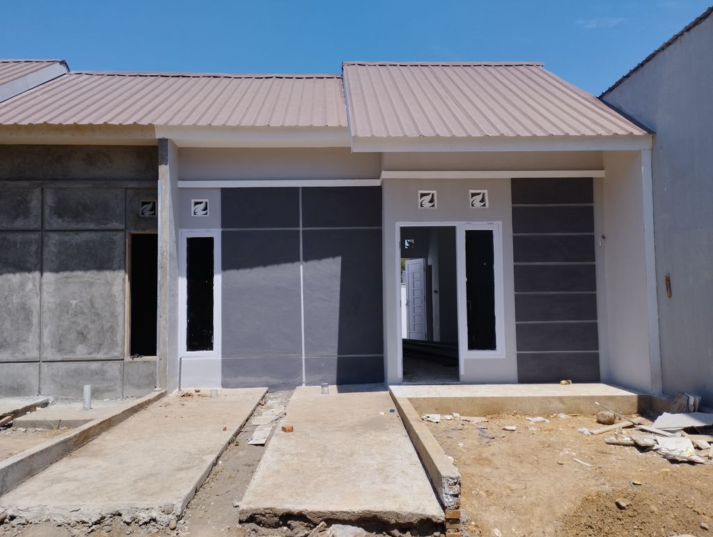 foto tampak rumah tipe 36/72 perumahan ZAMRUD RESIDENCE GUSUNG 2
