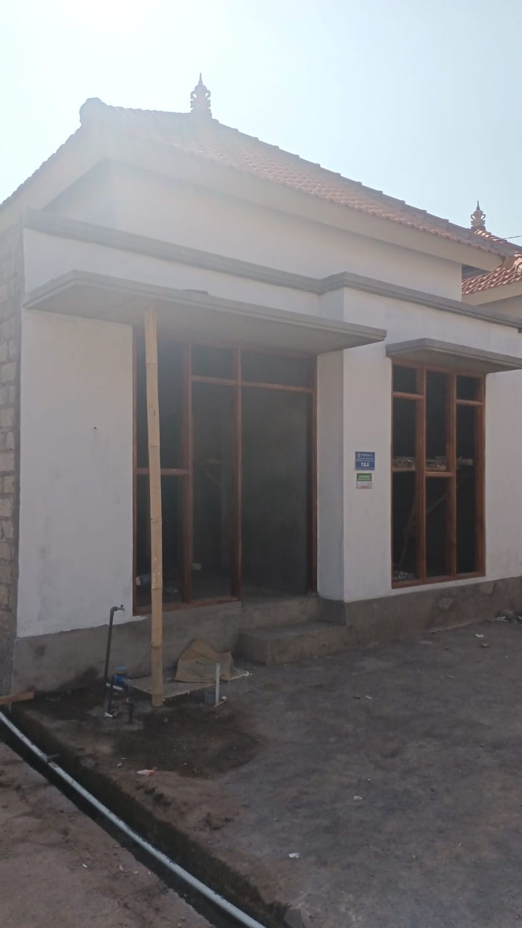 foto tampak rumah tipe 36 perumahan GRIYA MAHA KUTA
