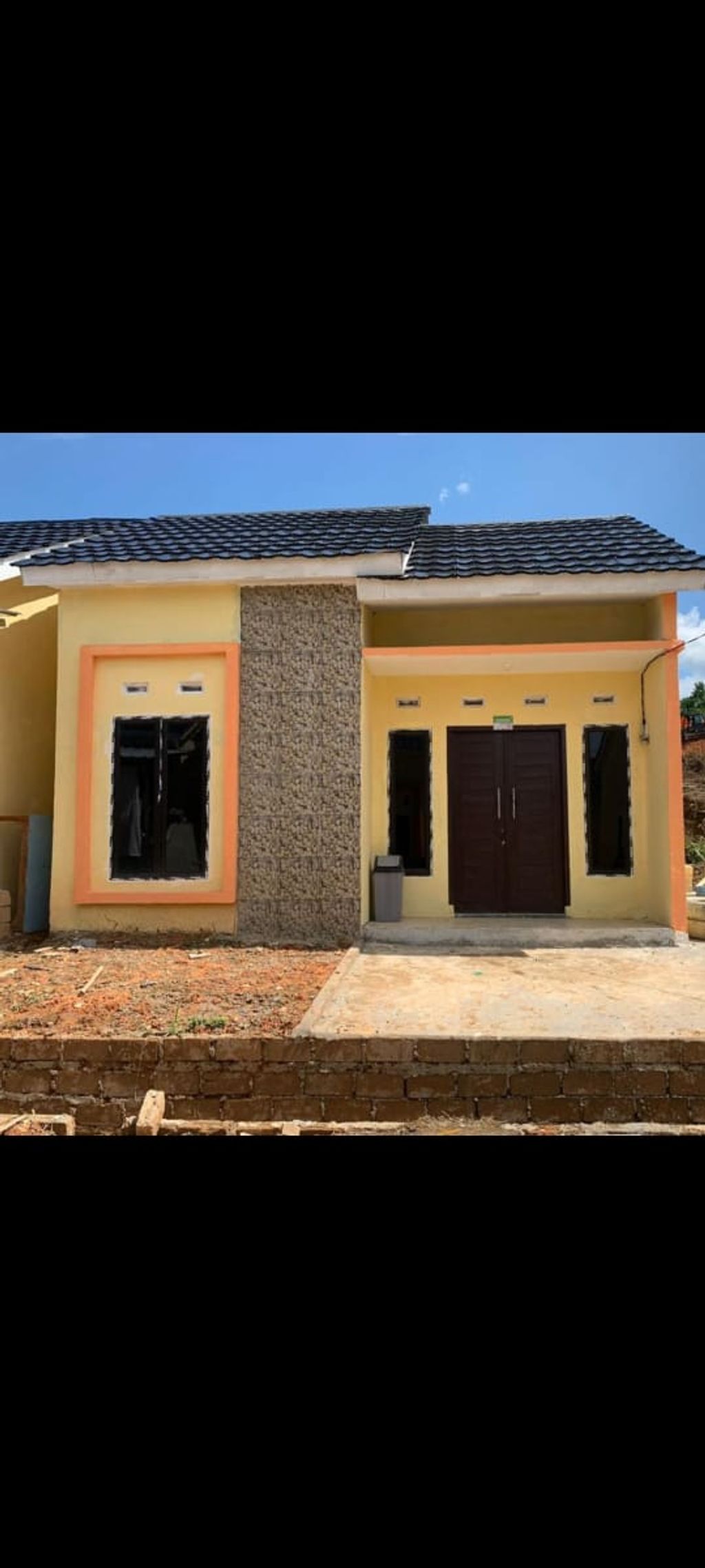 foto tampak rumah tipe 36 perumahan ALAM KEMANG PERMATA