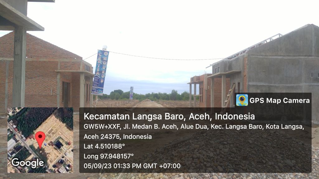 foto posisi tengah perumahan CENTER HOUSE 9