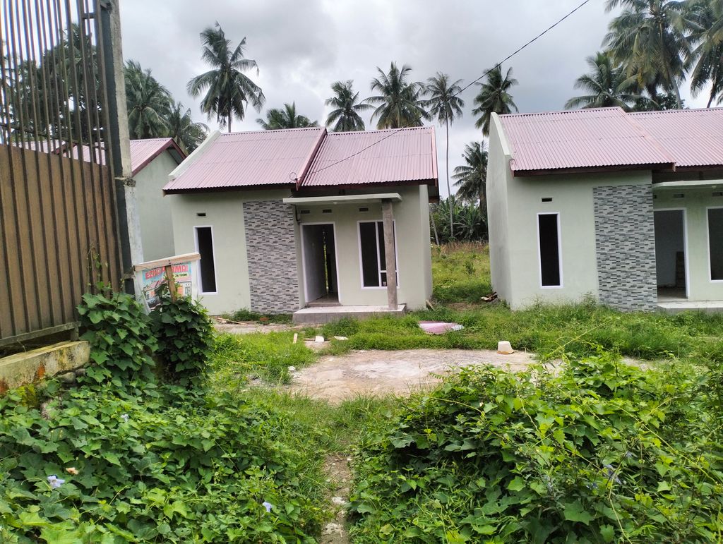 foto gerbang perumahan EZKA PERMAI