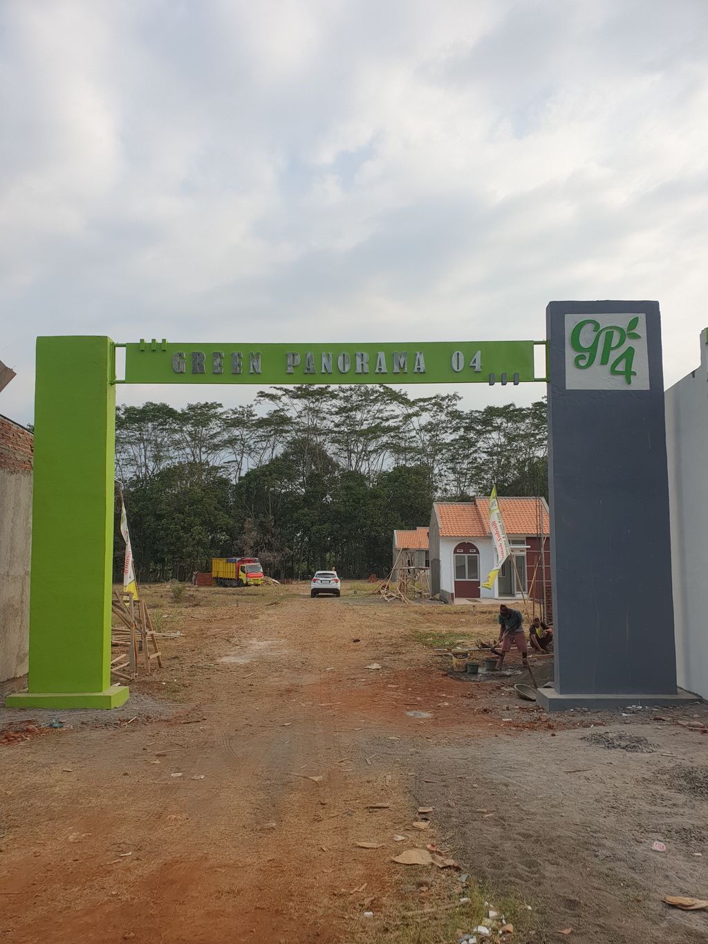 foto gerbang perumahan GREEN PANORAMA 04