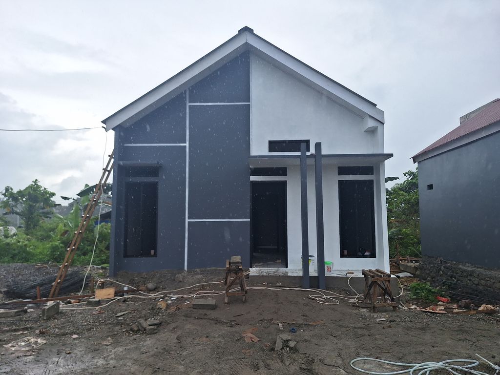 foto contoh rumah perumahan RAFFLESS RESIDENCE