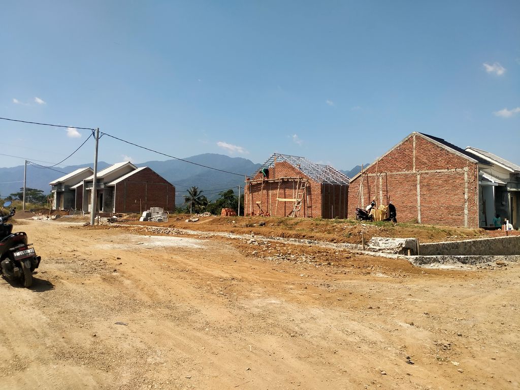 foto posisi tengah perumahan Melati Mas Residence 4