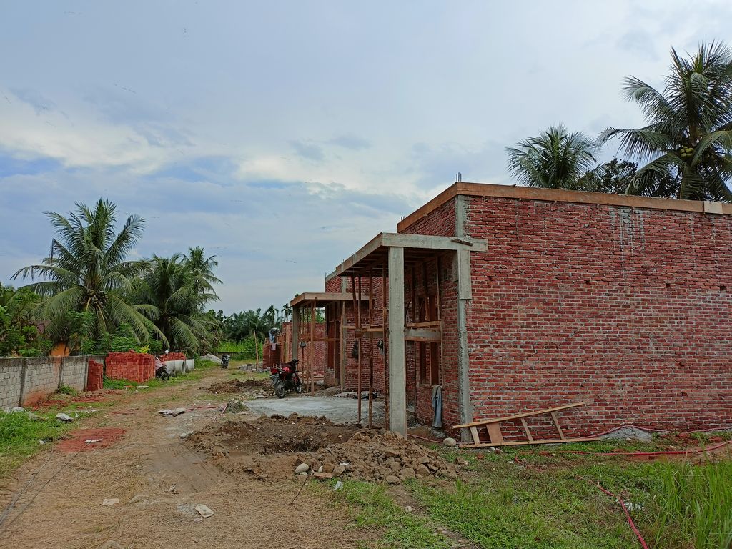 foto posisi tengah perumahan JORENA RESIDENCE LAMONGAN