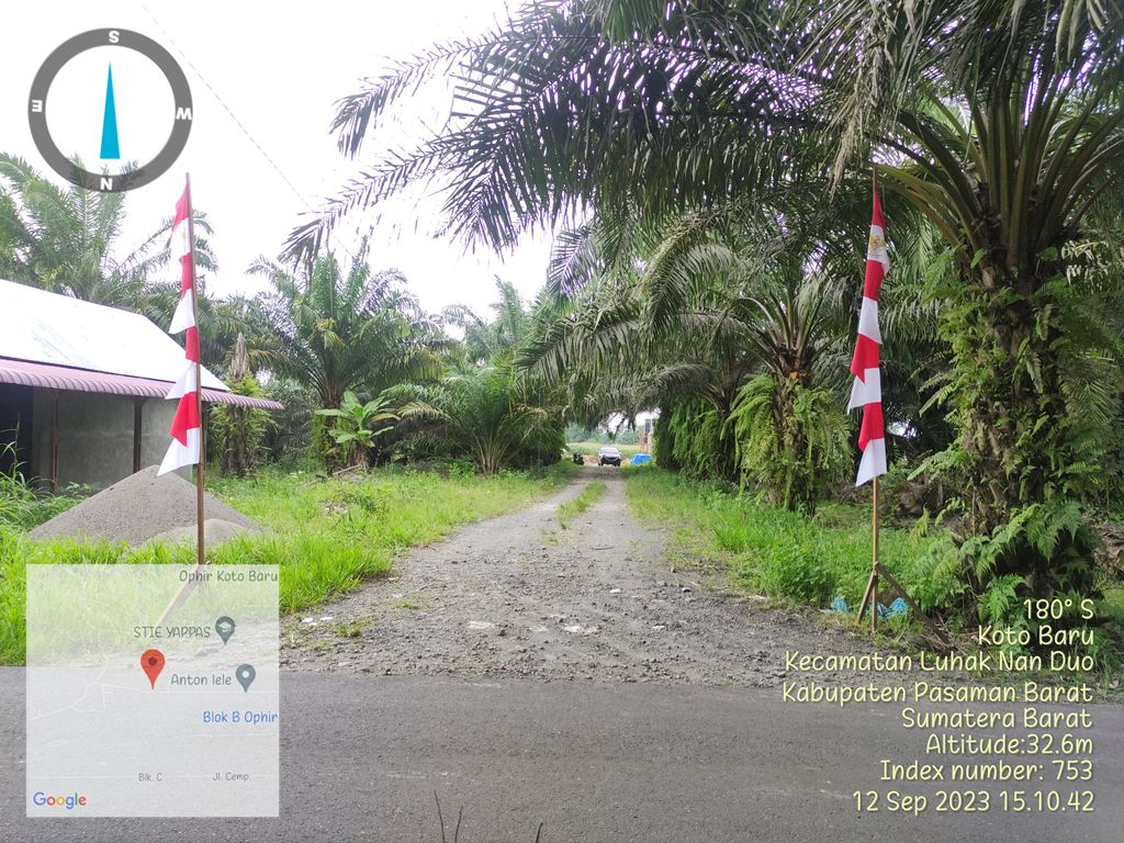 foto gerbang perumahan Perumahan Griya Indah Ophir