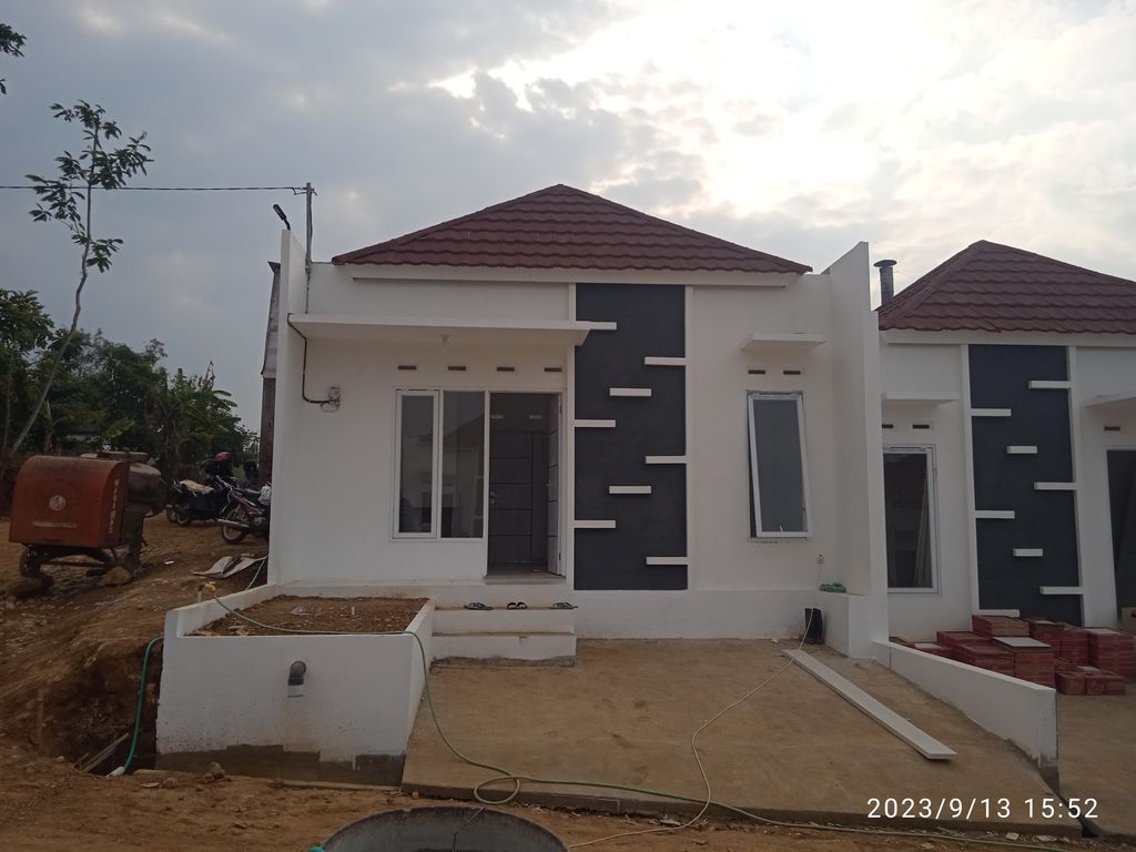 foto tampak rumah tipe 27 perumahan MAHARANI VILLAGE