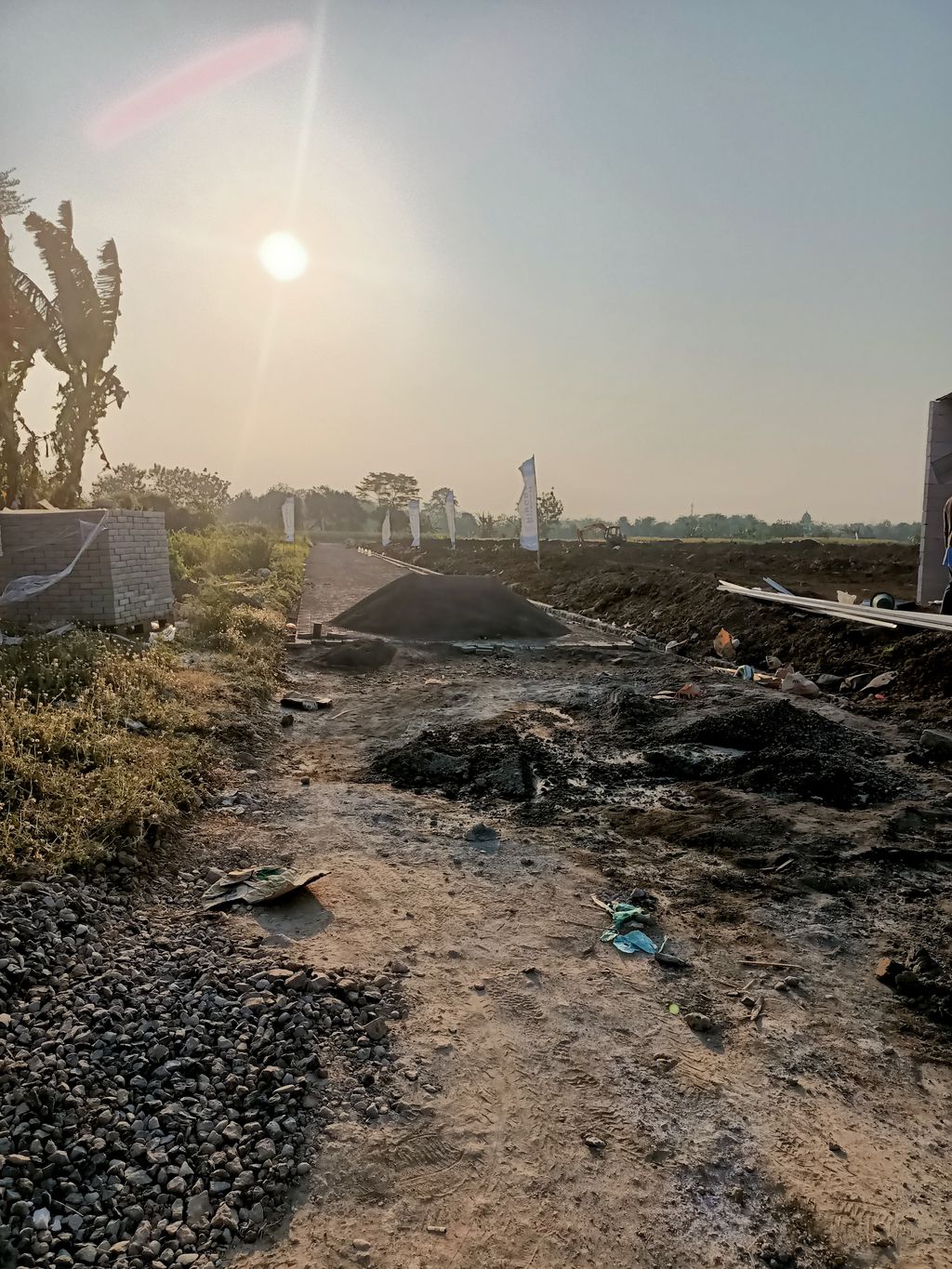 foto gerbang perumahan RUMAH NINGRAT KENDAL