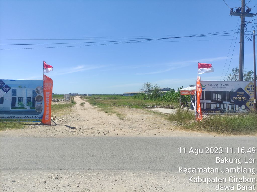 foto gerbang perumahan GRAHA ALWITA RAHAYU