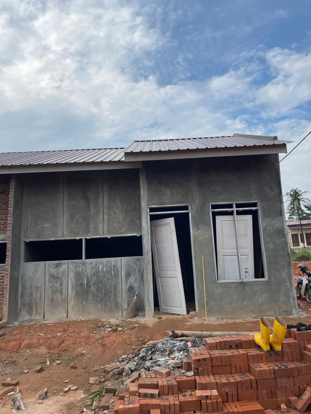 foto contoh rumah perumahan PALM ANNAFRIS MEDINA