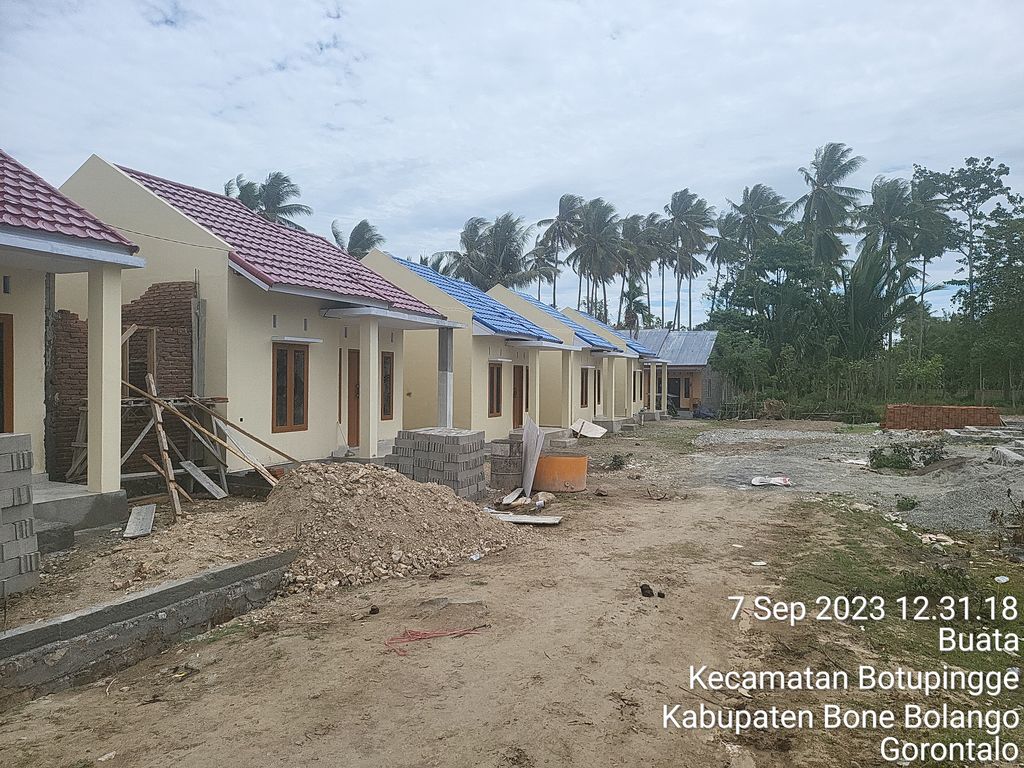 foto posisi tengah perumahan GRIYA LM TINELO PERMAI 1