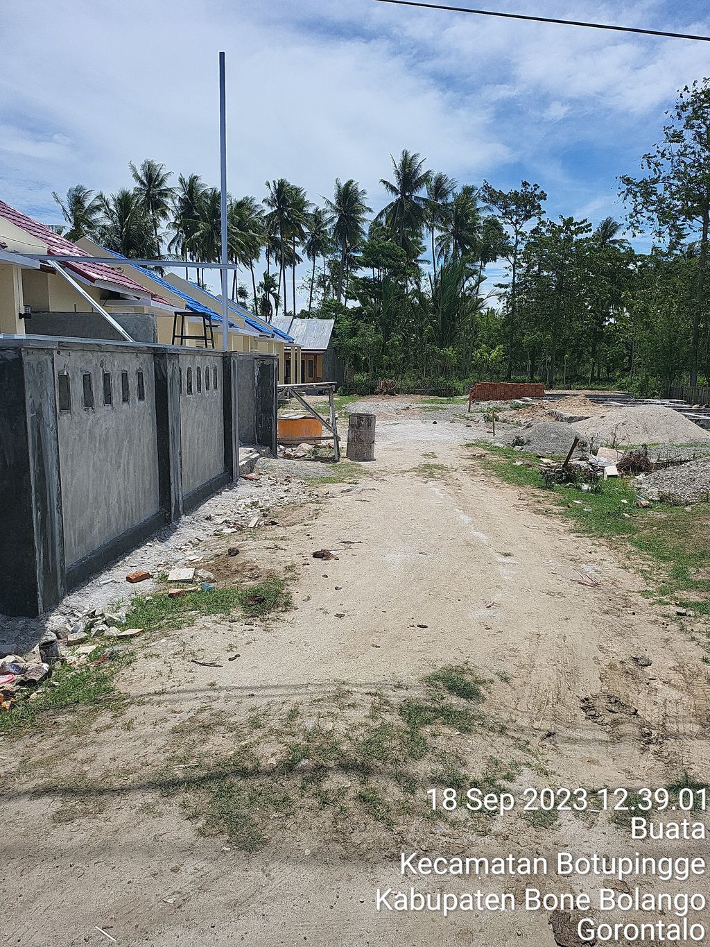 foto gerbang perumahan GRIYA LM TINELO PERMAI 1