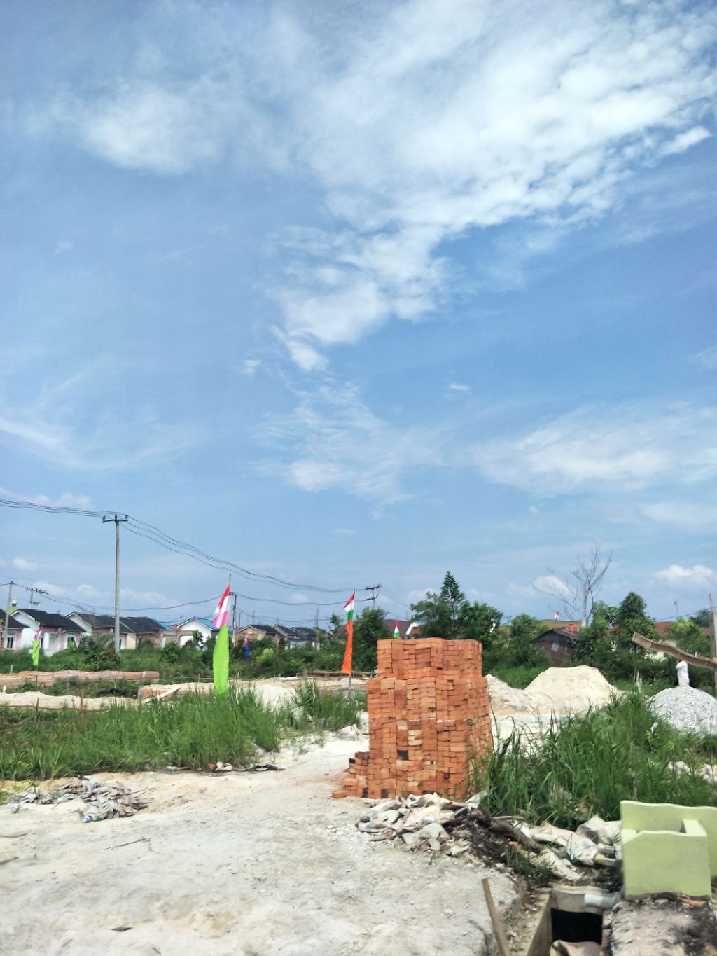 foto posisi tengah perumahan RIMBO HIJAU PERMAI