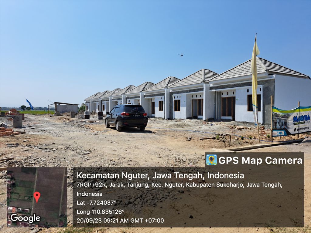 foto gerbang perumahan GRIYA MANDIRA VILLAGE