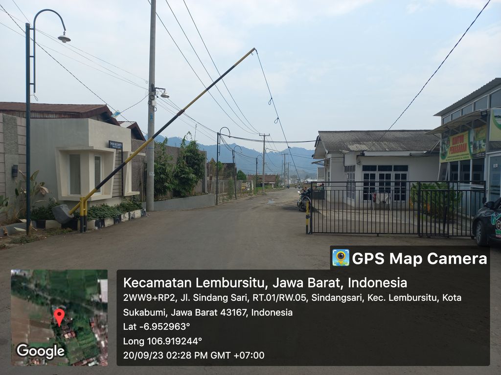foto gerbang perumahan GOLDEN NIRWANA REGENCY 1