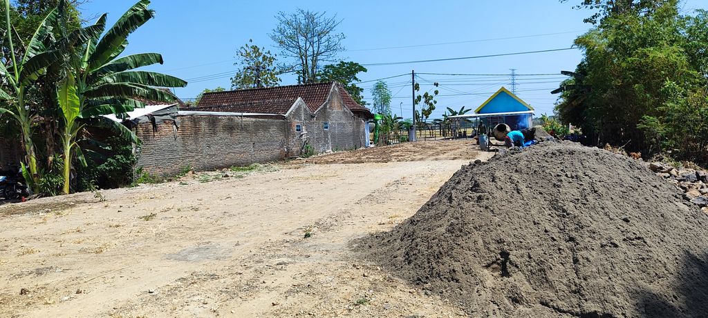 foto posisi tengah perumahan Grand Fajar Village