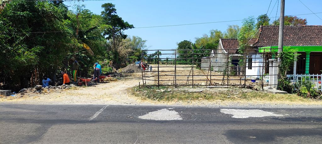 foto gerbang perumahan Grand Fajar Village