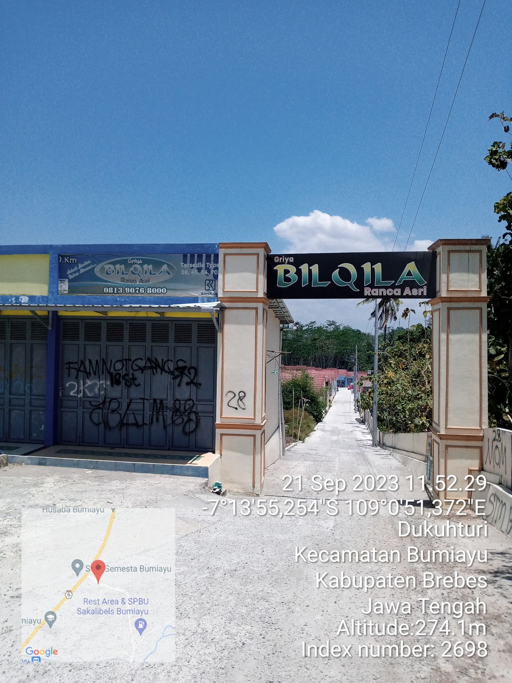 foto gerbang perumahan bilqila ranca asri