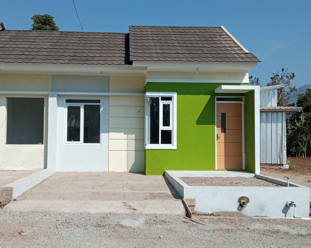 foto tampak rumah tipe 33/60 perumahan D'GREEN MUTIARA REGENCY