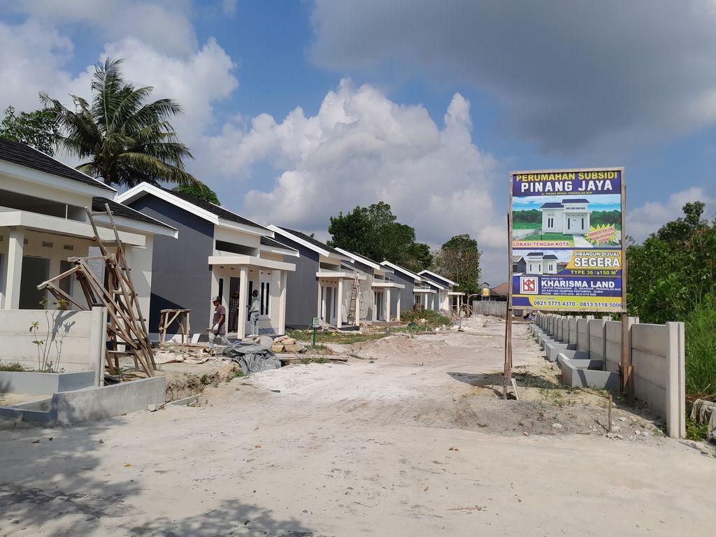foto gerbang perumahan PINANG JAYA