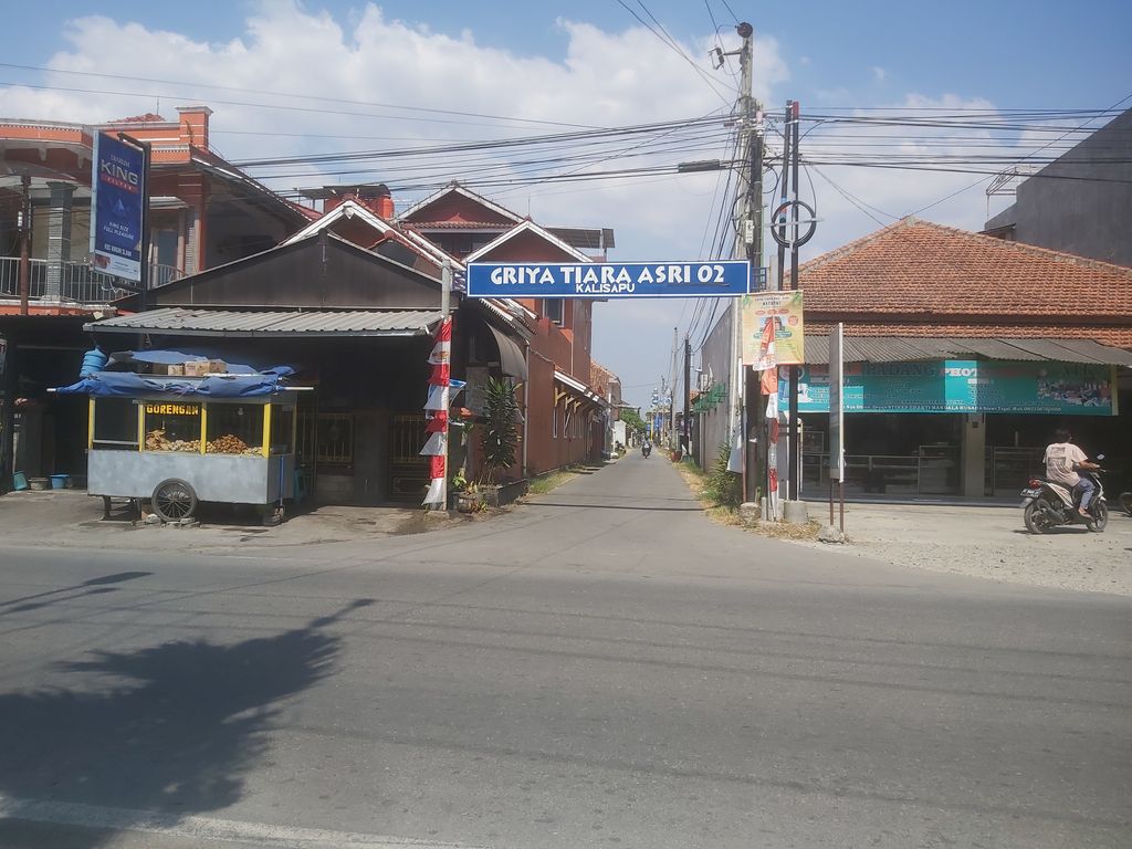 foto gerbang perumahan Griya Tiara Asri 2 Kalisapu (Blok W)