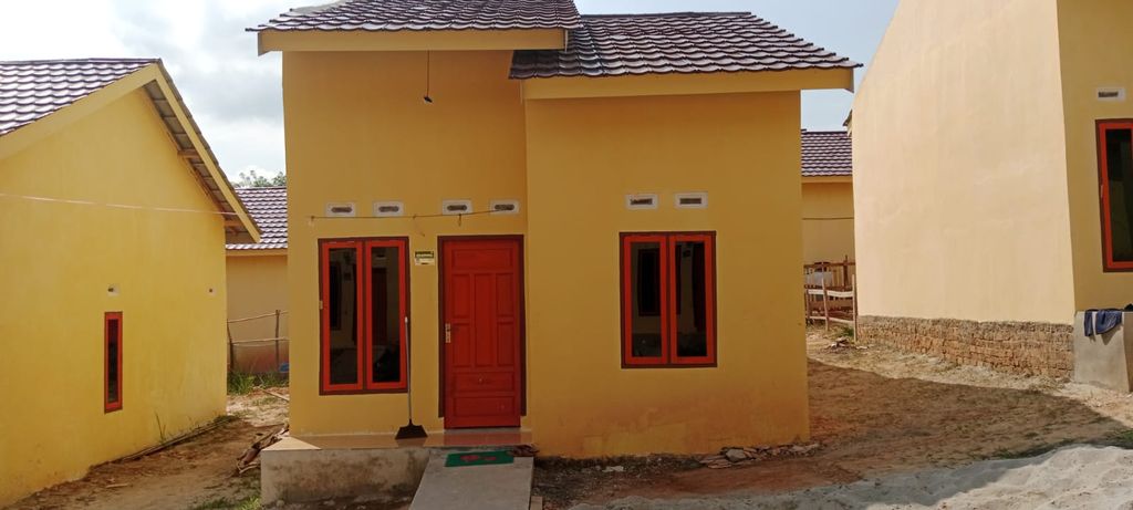 foto tampak rumah tipe 36 perumahan SEKARJAYA INDAH RESIDENCE