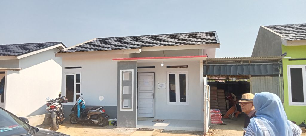 foto contoh rumah perumahan PERUMAHAN DWIFA RESIDENCE