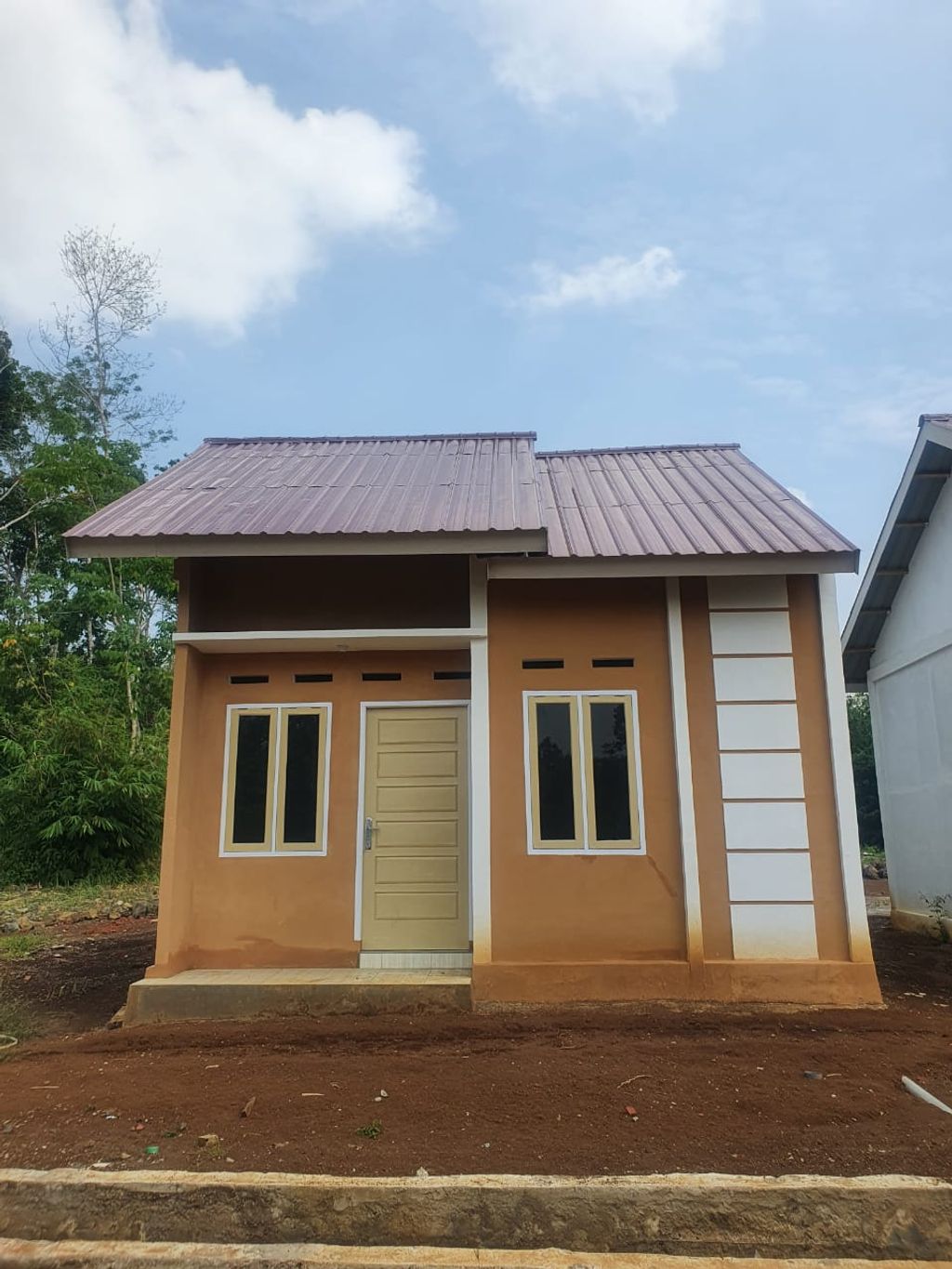 foto tampak rumah tipe 36 perumahan PESONA KALI KESIK TAHAP III