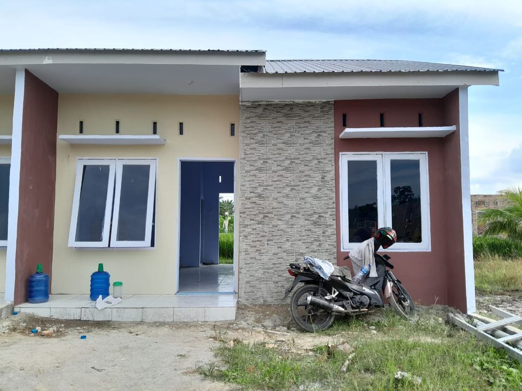 foto tampak rumah tipe 36/84 perumahan Green Orlando Village