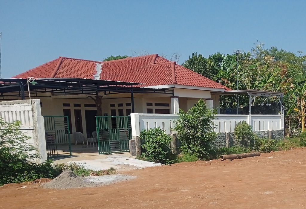 foto contoh rumah perumahan TAMAN LOTUS RESIDENCE