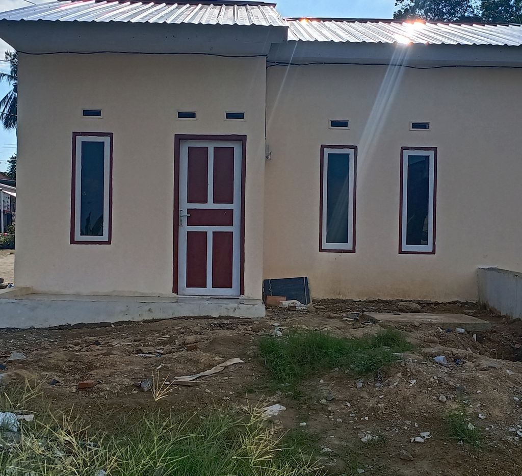 foto contoh rumah perumahan ADIWA RESIDENCE 3