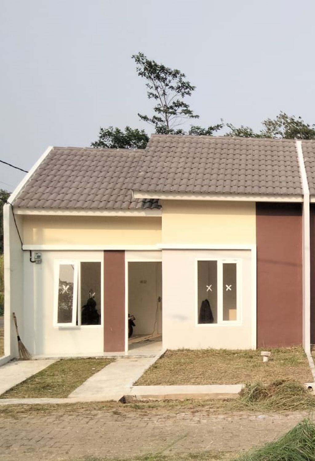 foto tampak rumah tipe 29/72 perumahan GRAND TIGARAKSA RESIDENCE