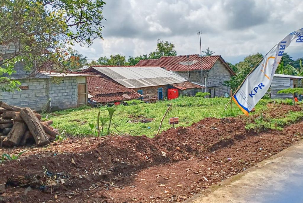 foto contoh rumah perumahan Mutiara Doplang Regency