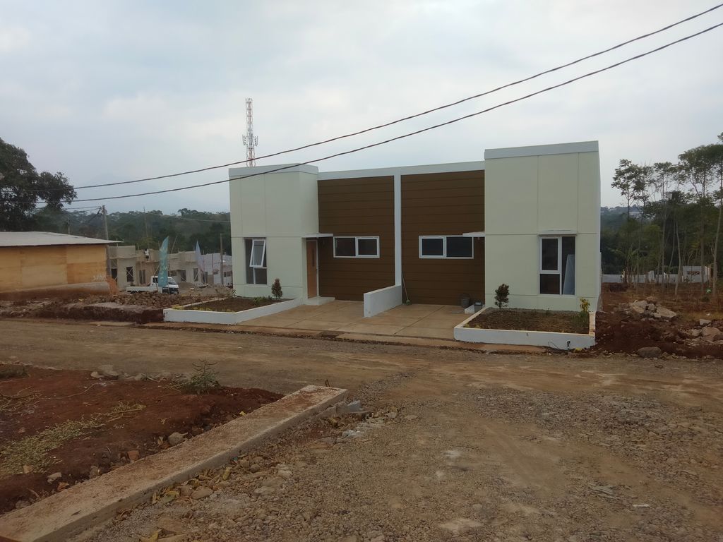 foto contoh rumah perumahan GRIYA JATINANGOR PERSADA